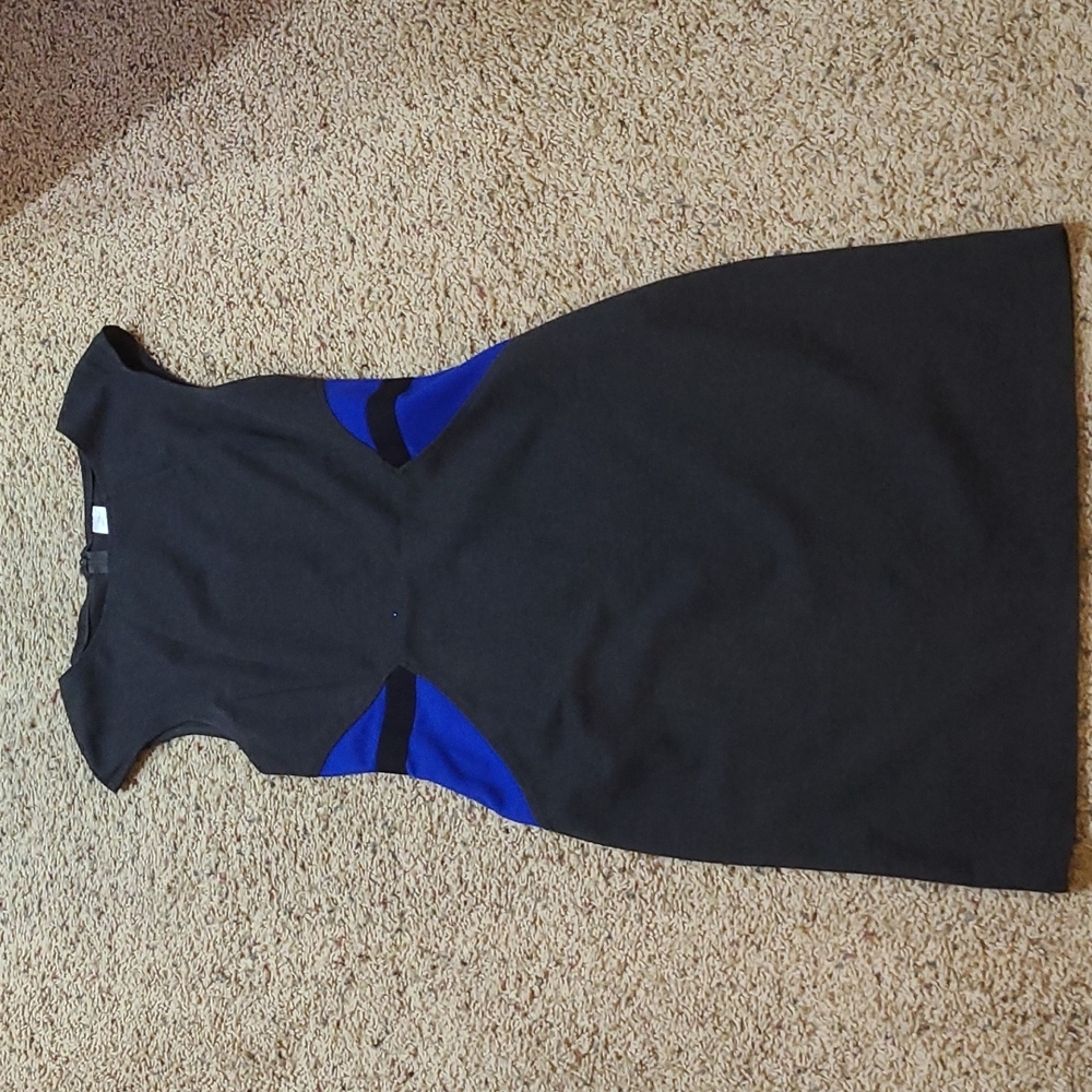 Avon dress size M